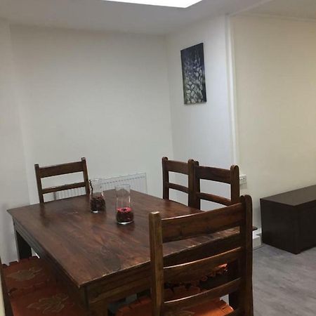 Sama'S Stylish Room 3 曼彻斯特 外观 照片